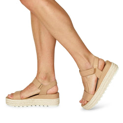 Cameron Flatform Sandal - Chattanooga Shoe Co.SorelHonest Beige