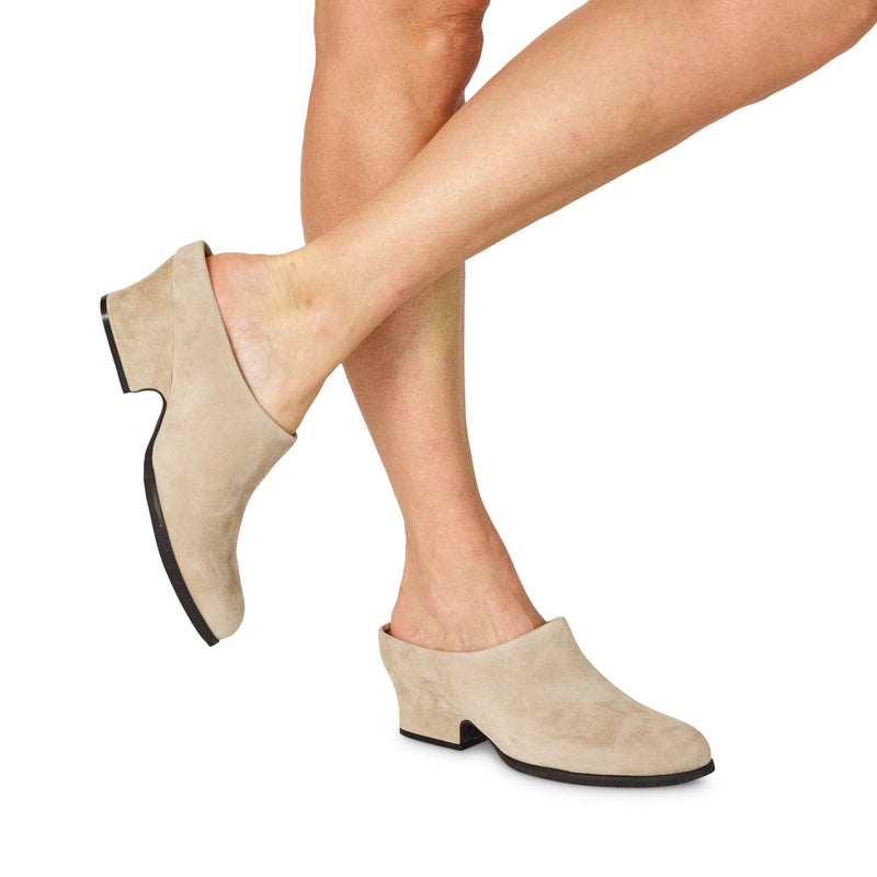 Jiya - Chattanooga Shoe Co.L'Amour Des PiedsTaupe (beige)