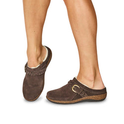 Libby Fleece - Chattanooga Shoe Co.AetrexDM242Brown