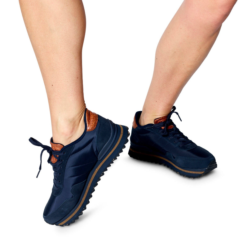 Nora III Plateau - Chattanooga Shoe Co.WodenDark Navy (blue)