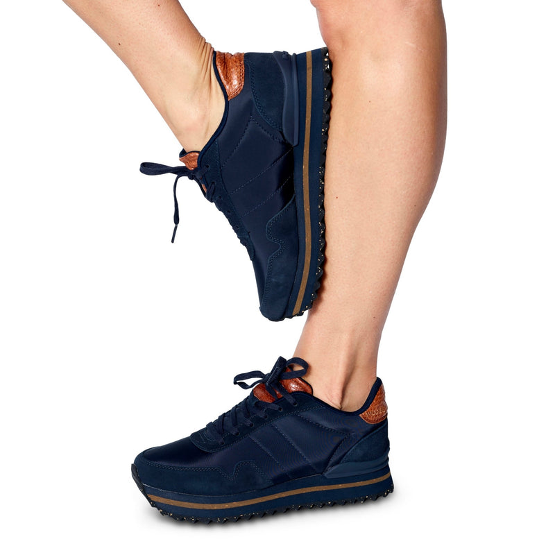 Nora III Plateau - Chattanooga Shoe Co.WodenDark Navy (blue)