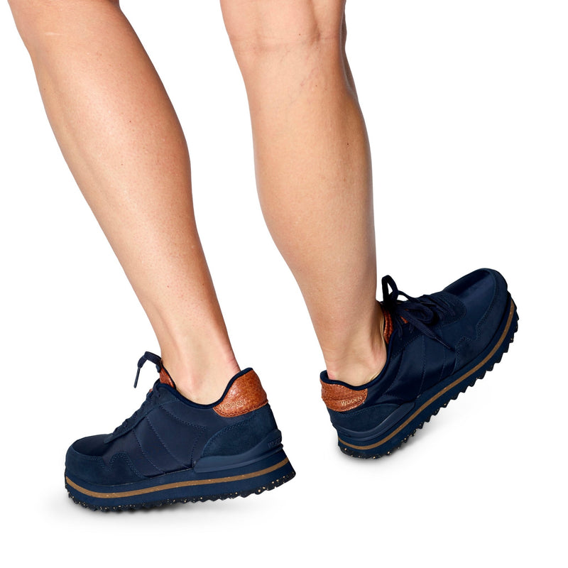 Nora III Plateau - Chattanooga Shoe Co.WodenDark Navy (blue)